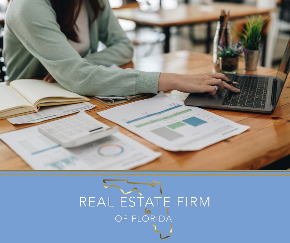 How Does a Real Estate Agent Figure Out a Listing Price